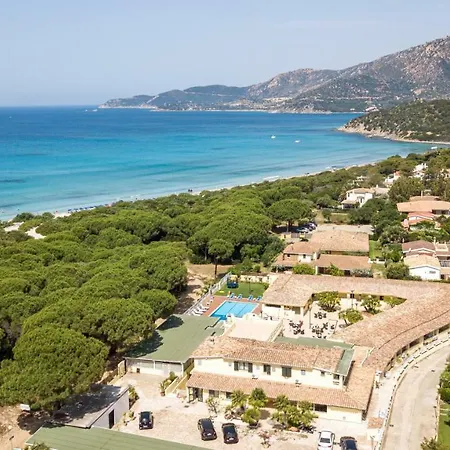 Hotel Fiore Di Maggio 3*