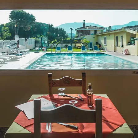 Fiore Di Maggio 호텔 3*