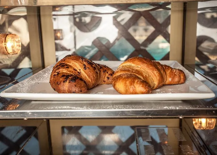 Szálloda Fiore Di Maggio