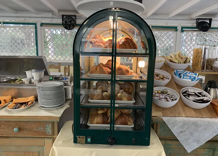 Szálloda Fiore Di Maggio