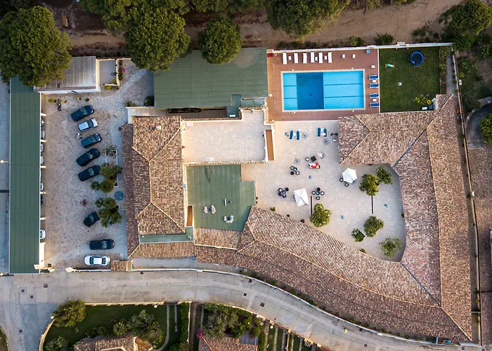 Fiore Di Maggio Szálloda 3*